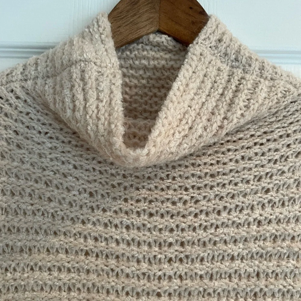 Aerie Babe Chenille Cowl Turtleneck Sweater Soft Satin/Cream/Tan XS